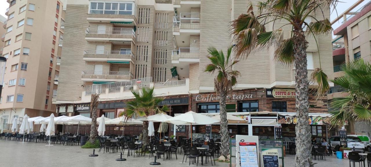 טורבייחה Cozy Studio Apartment Near The Beach מראה חיצוני תמונה